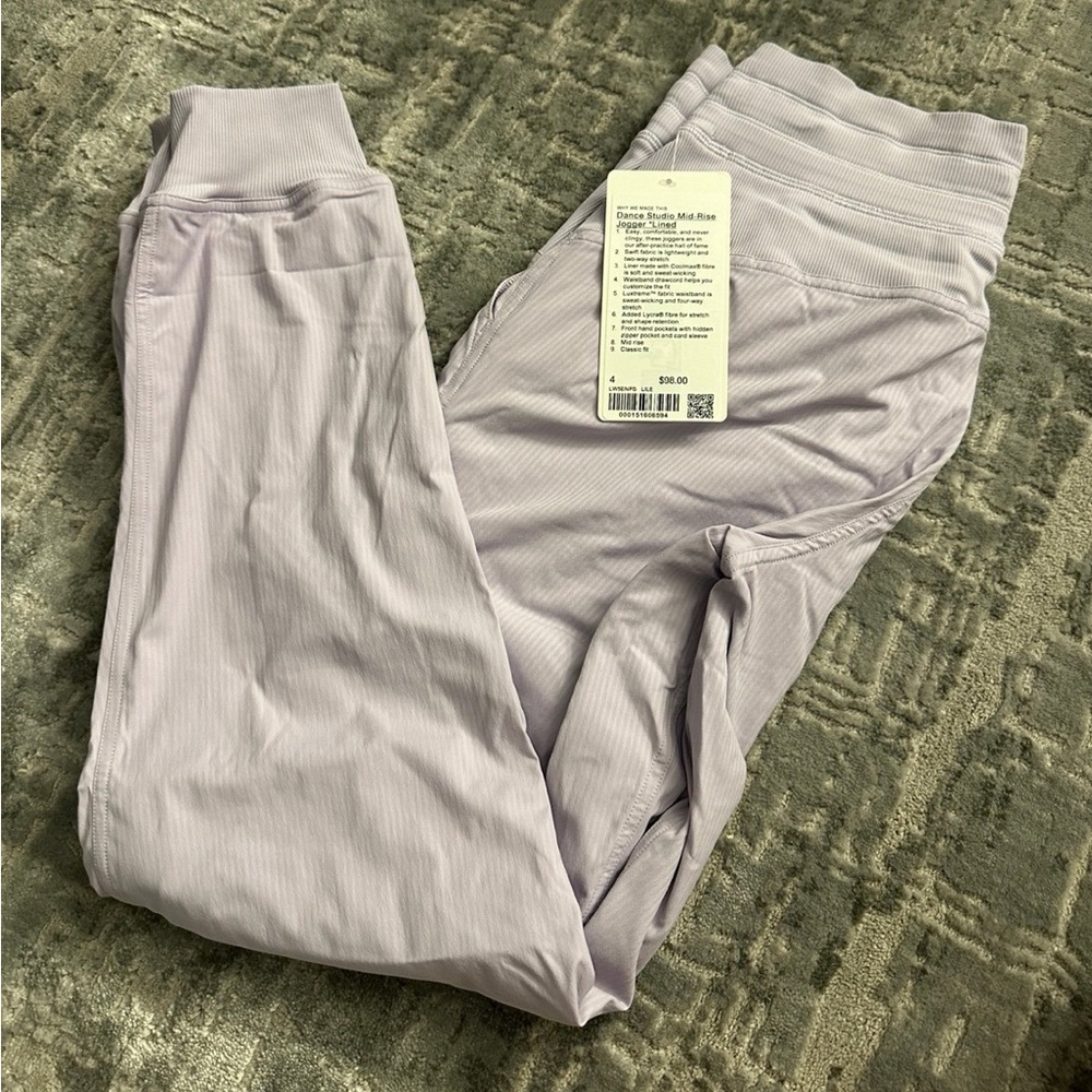 Lululemon dance studio jogger